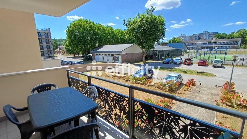 Appartement - 82 m² - 4 pièces