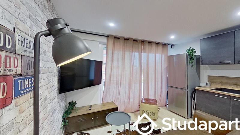 Chambre - 12 m² - 1 pièce