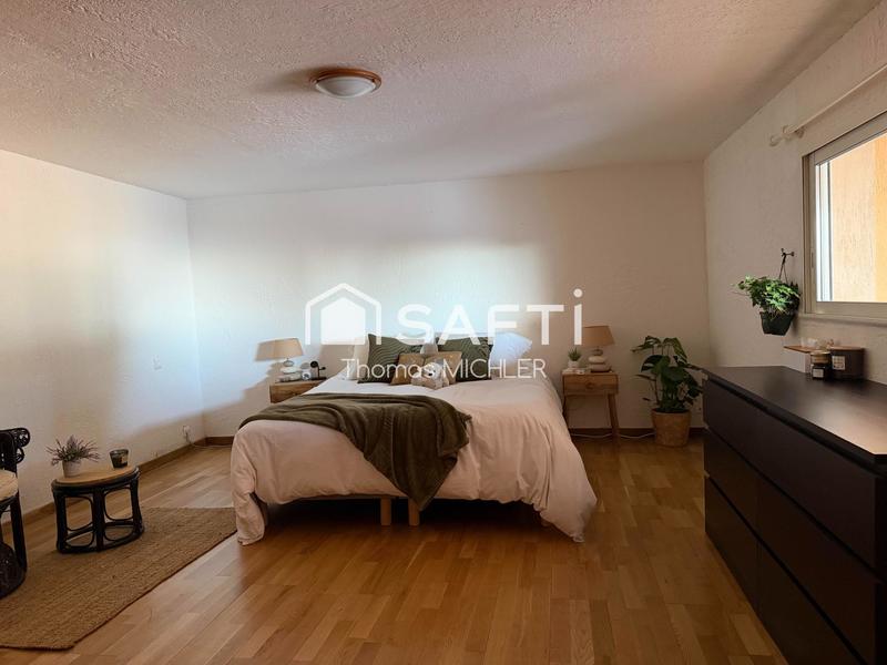 Villa - 378 m² - 10 pièces