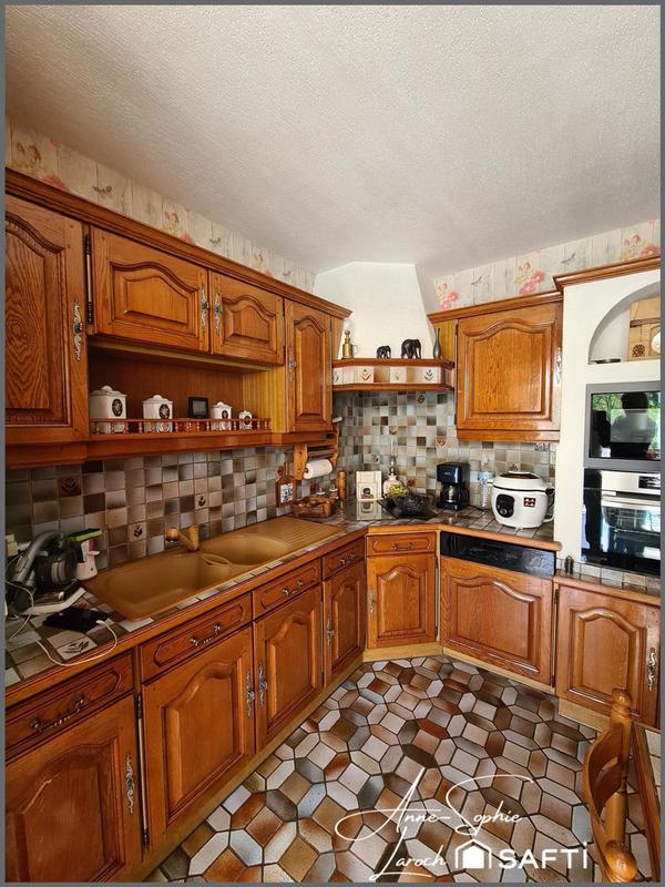 Maison - 146 m² - 6 pièces