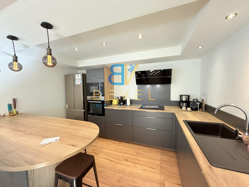 Châlet - 117 m² - 4 pièces