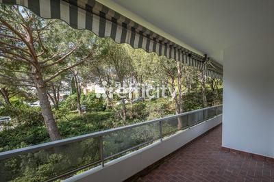 Appartement - 167 m² - 4 pièces