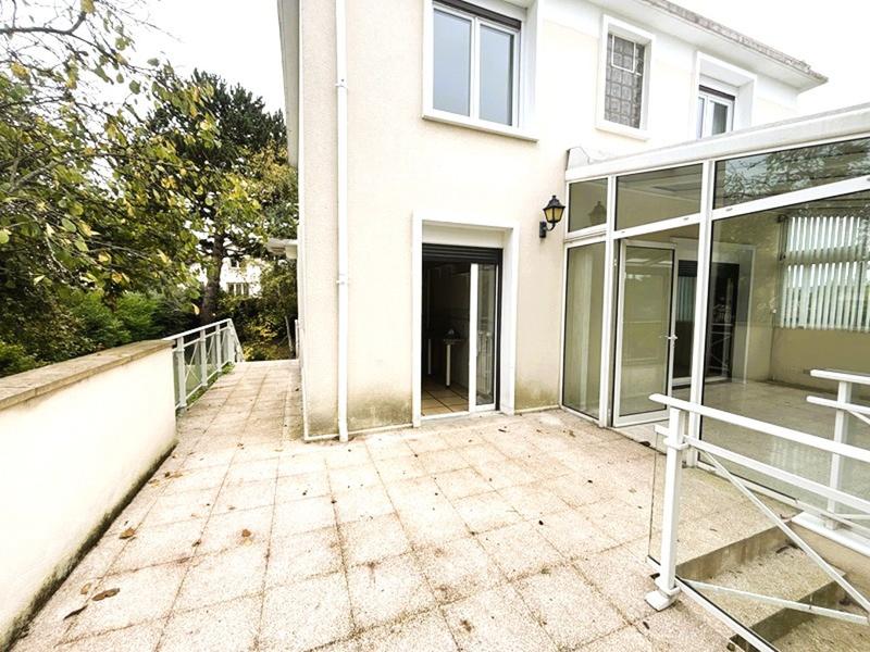 Pavillon - 120 m² - 6 pièces