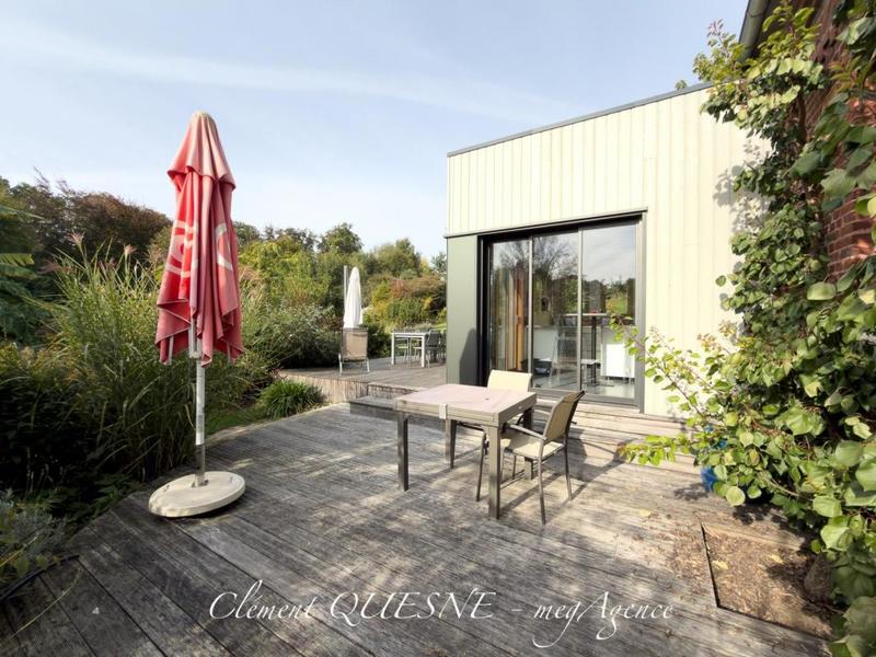 Maison - 102 m² - 4 pièces