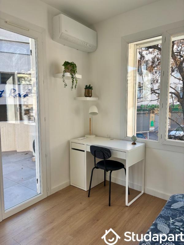 Chambre - 12 m² - 1 pièce