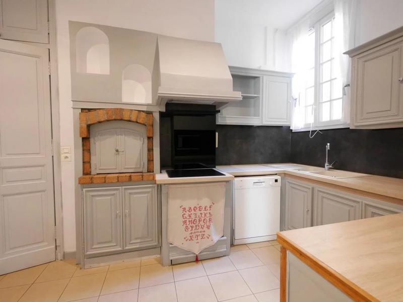 Appartement - 90 m² - 3 pièces