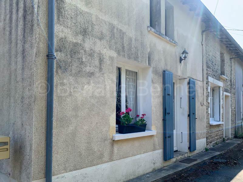 Maison - 95 m² - 5 pièces