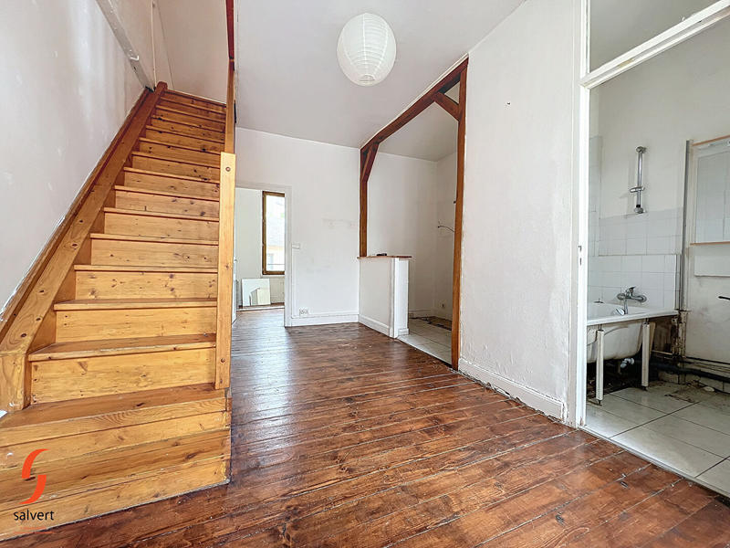 Immeuble - 17 pièces