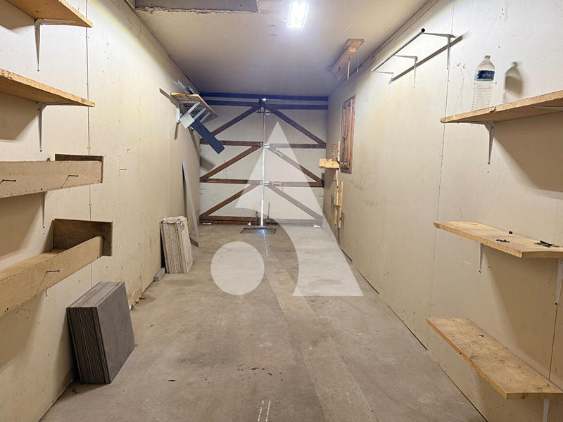 Maison - 232 m² - 6 pièces