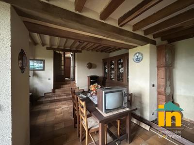 Demeure - 140 m² - 6 pièces