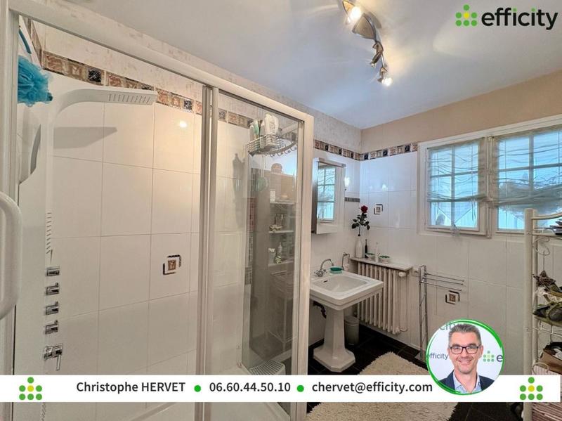 Maison - 380 m² - 11 pièces