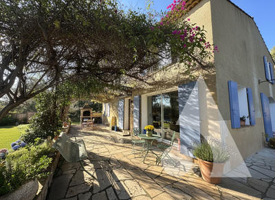 Maison - 182 m² - 8 pièces