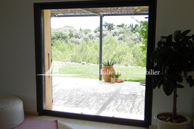 Propriété - 213 m² - 4 pièces