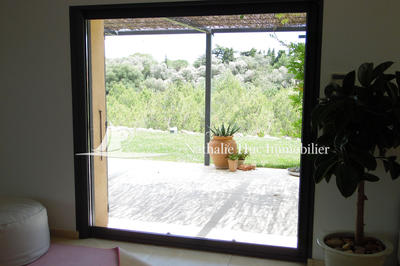 Propriété - 213 m² - 4 pièces