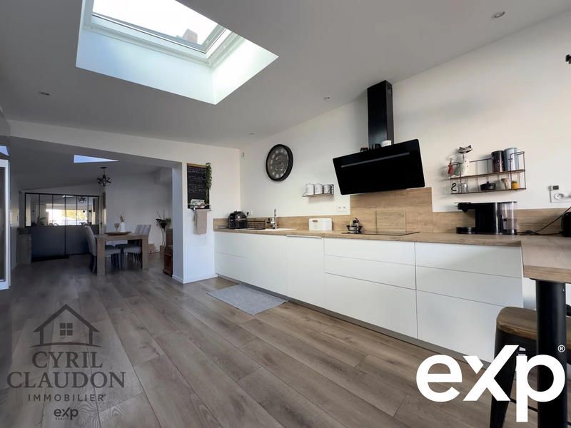 Maison - 133 m² - 5 pièces