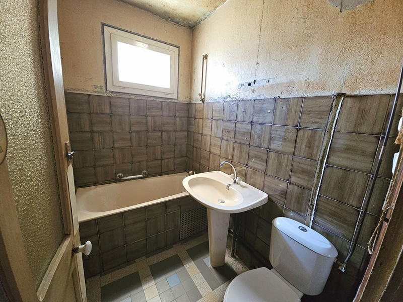 Maison - 92 m² - 5 pièces