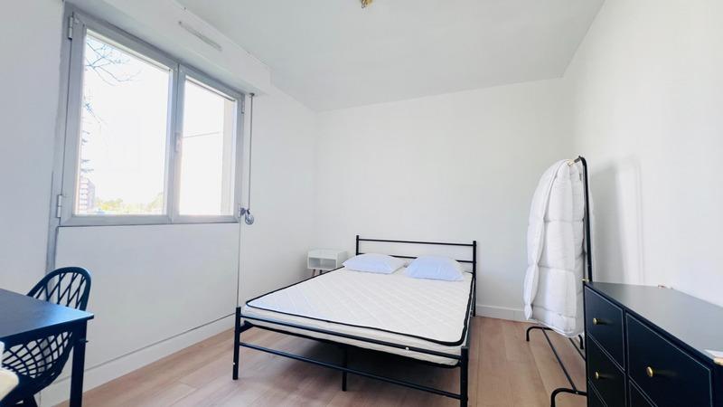 Appartement - 97 m² - 6 pièces