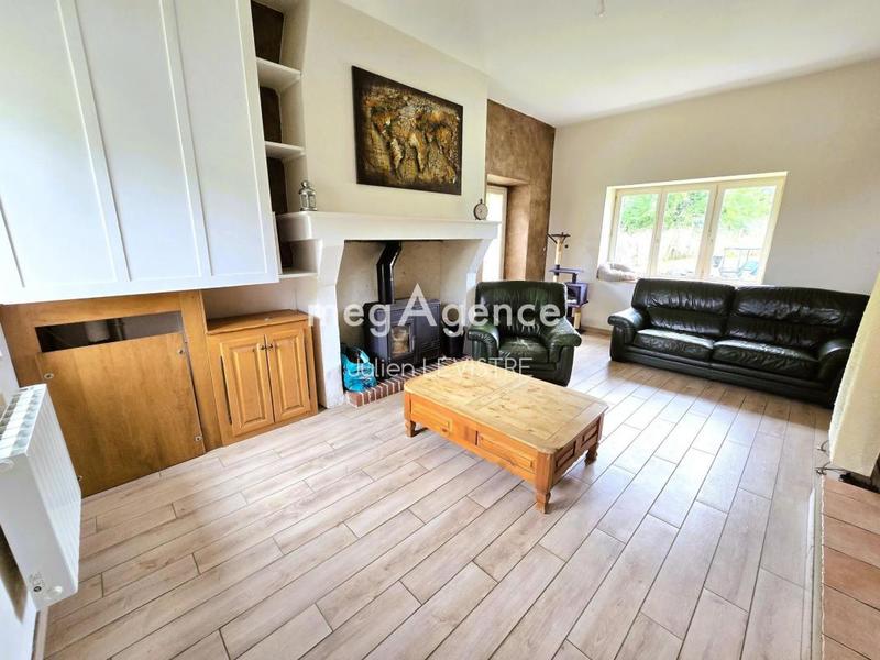 Maison - 122 m² - 6 pièces