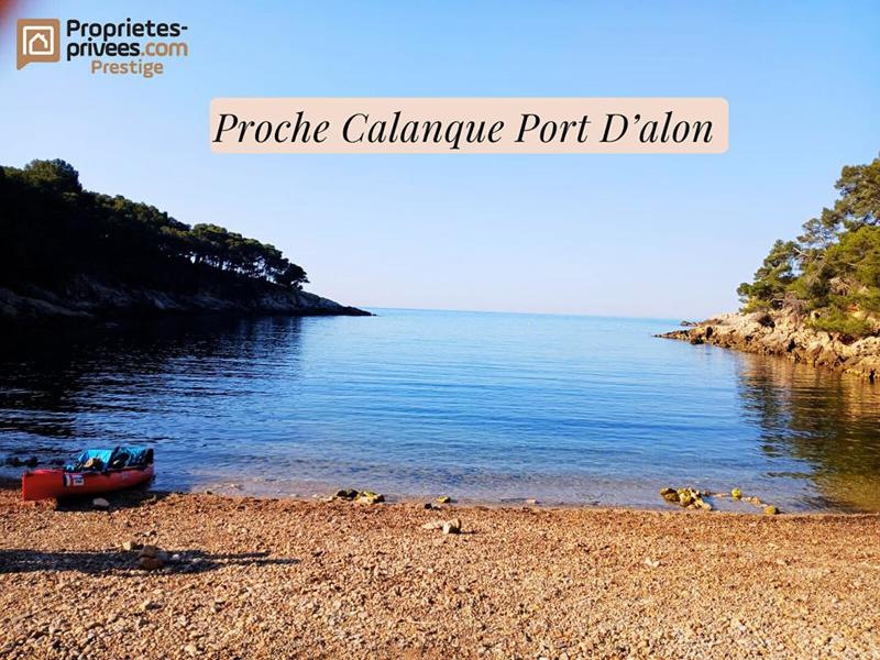 Villa - 263 m² - 7 pièces