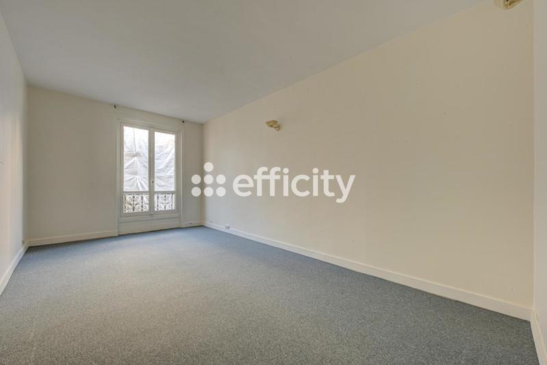 Appartement - 184 m² - 6 pièces