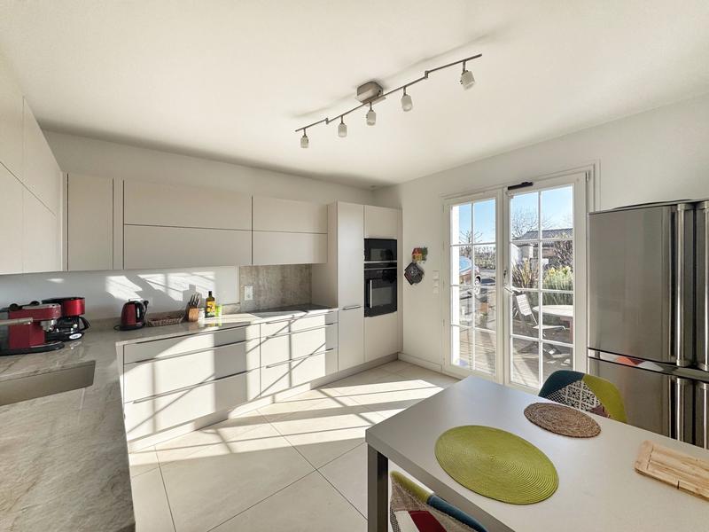 Maison - 200 m² - 5 pièces