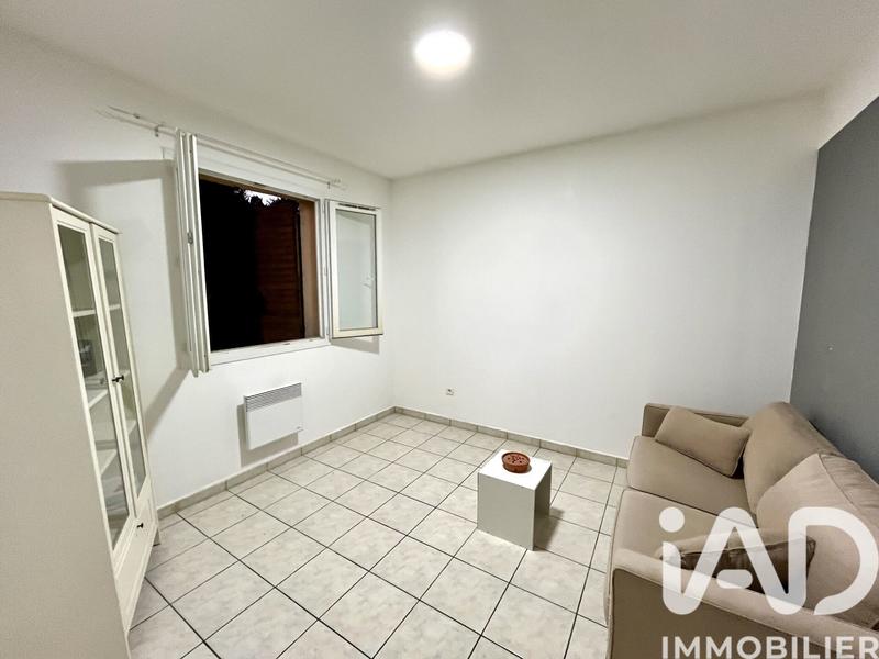 Appartement - 77 m² - 4 pièces