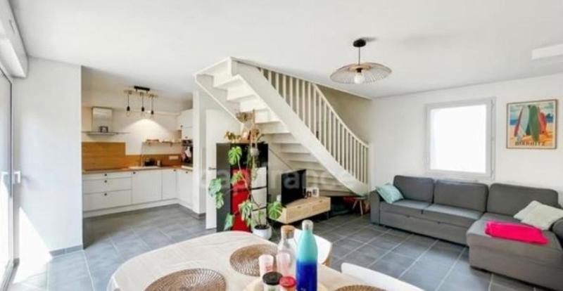 Maison - 67 m² - 3 pièces