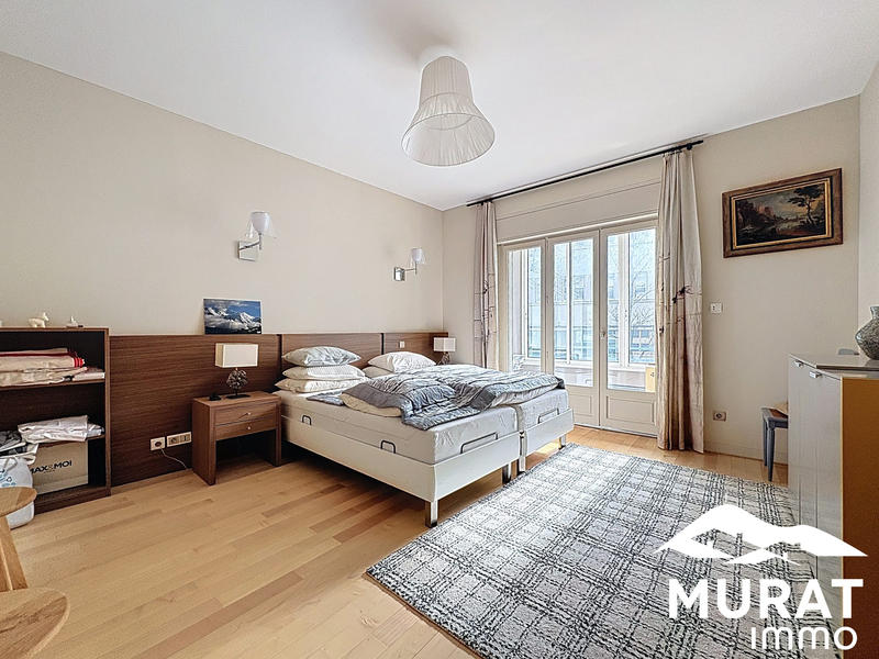 Appartement - 130 m² - 5 pièces