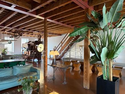 Maison bourgeoise - 596 m² - 5 pièces