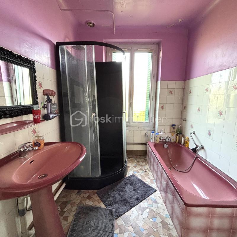 Maison - 160 m² - 8 pièces