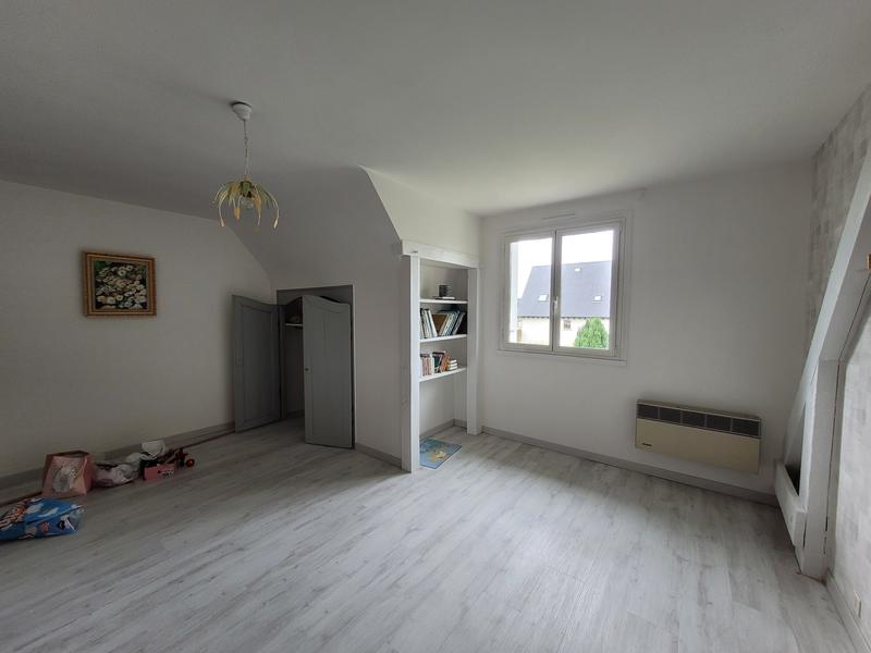 Maison - 189 m² - 6 pièces