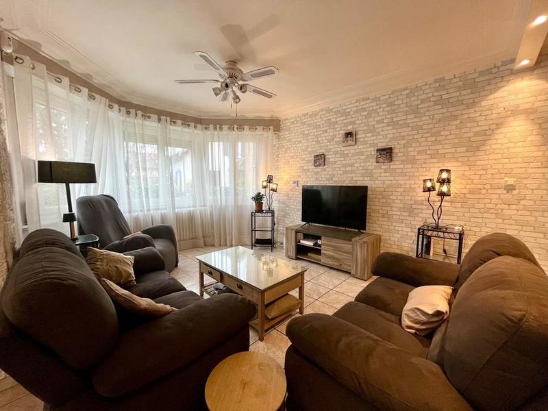 Maison de maîtres - 180 m² - 6 pièces