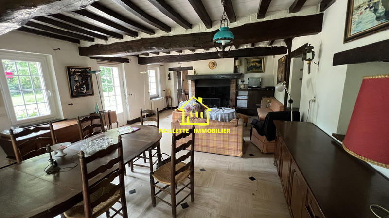 Maison - 300 m² - 9 pièces