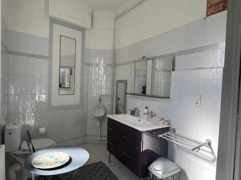 Maison - 256 m² - 9 pièces