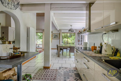 Maison - 130 m² - 4 pièces