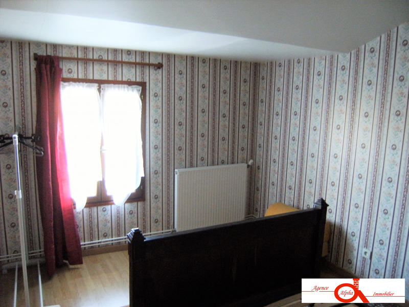 Maison - 190 m² - 7 pièces