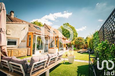 Maison - 158 m² - 7 pièces