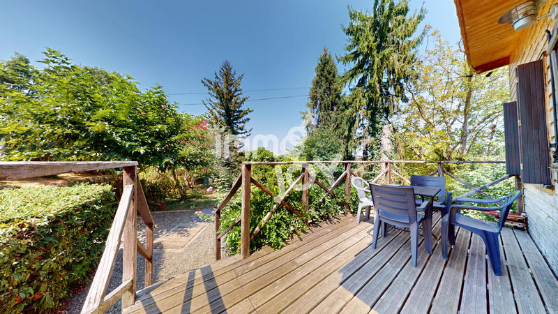 Maison - 93 m² - 4 pièces