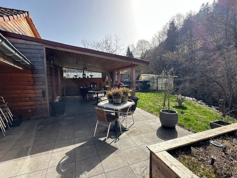 Maison - 188 m² - 10 pièces