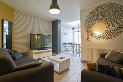 Maison - 130 m² - 7 pièces