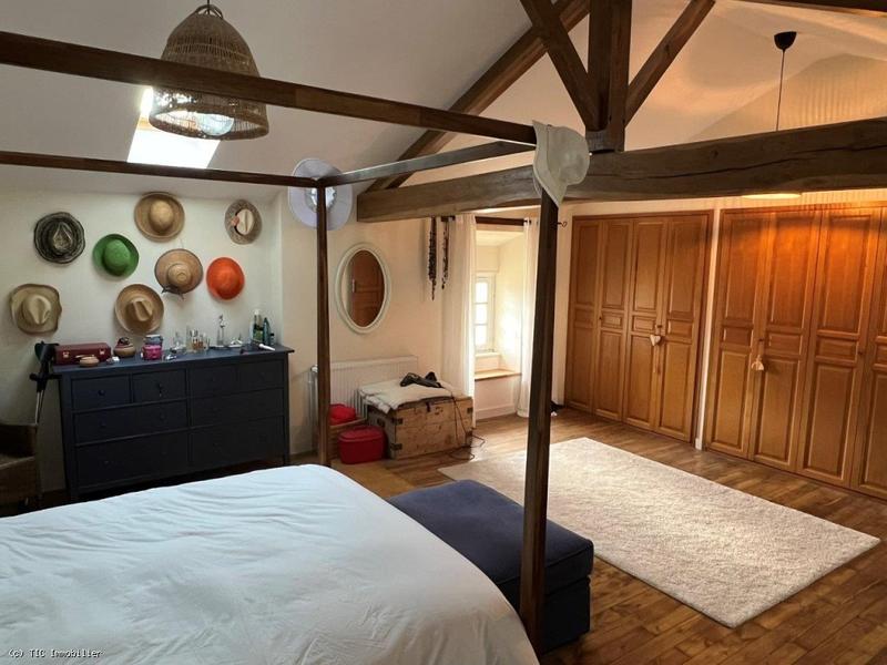 Maison ancienne - 185 m² - 5 pièces