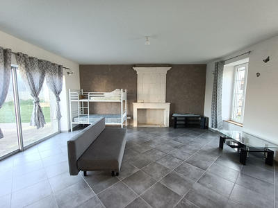 Maison - 253 m² - 8 pièces