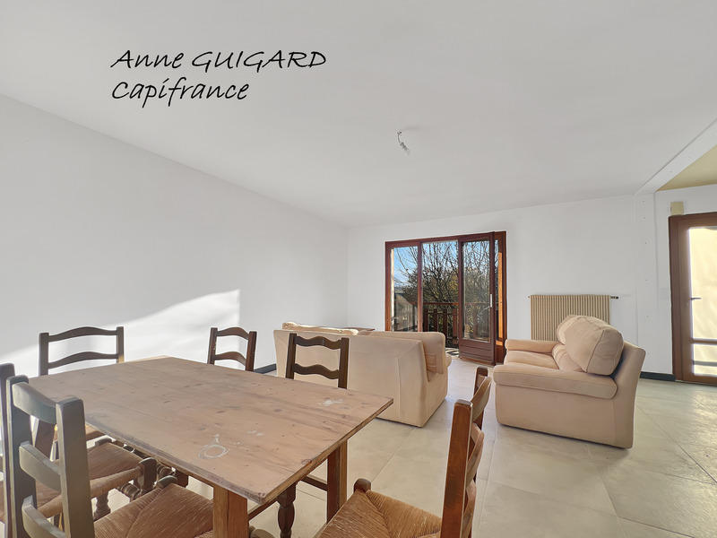 Maison - 134 m² - 7 pièces