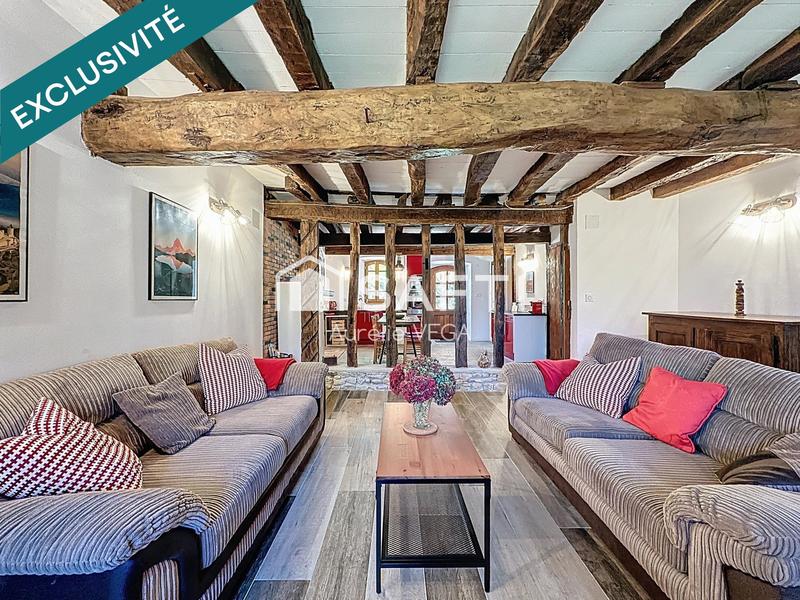 Maison - 275 m² - 7 pièces