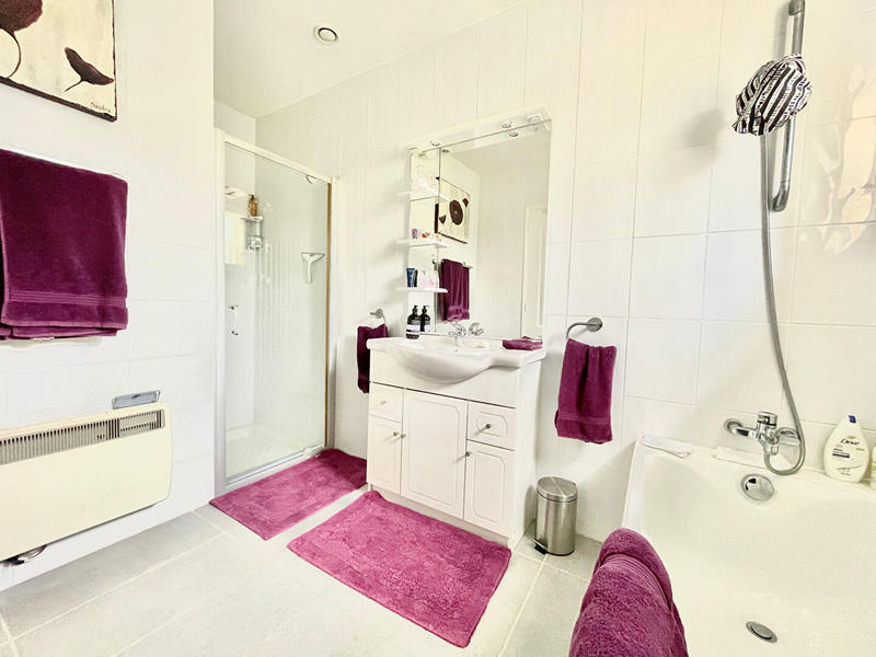 Maison - 146 m² - 6 pièces