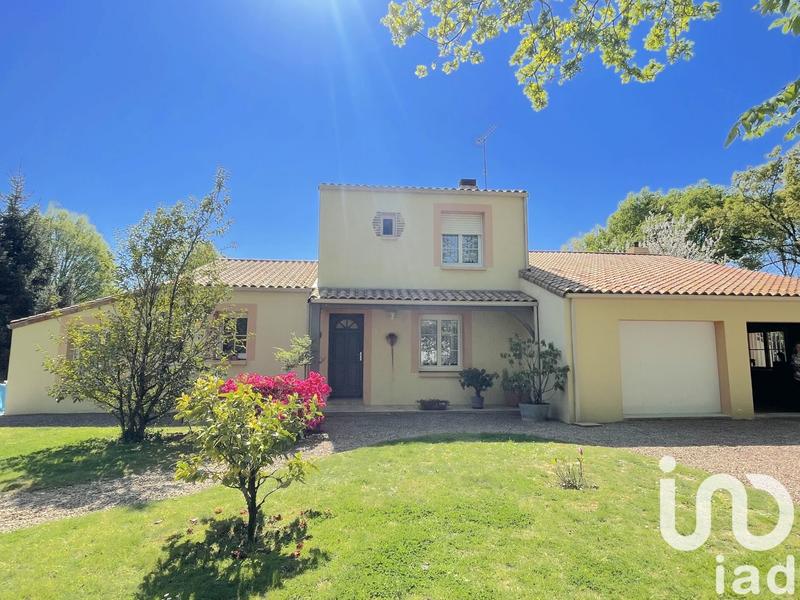 Maison - 144 m² - 7 pièces