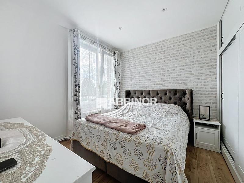 Maison - 101 m² - 5 pièces