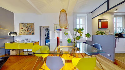 Appartement - 99 m² - 4 pièces