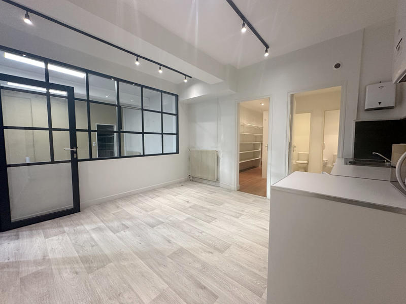 Local commercial - 81 m²