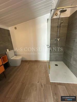 Local d'activité / Entrepôt - 600 m²